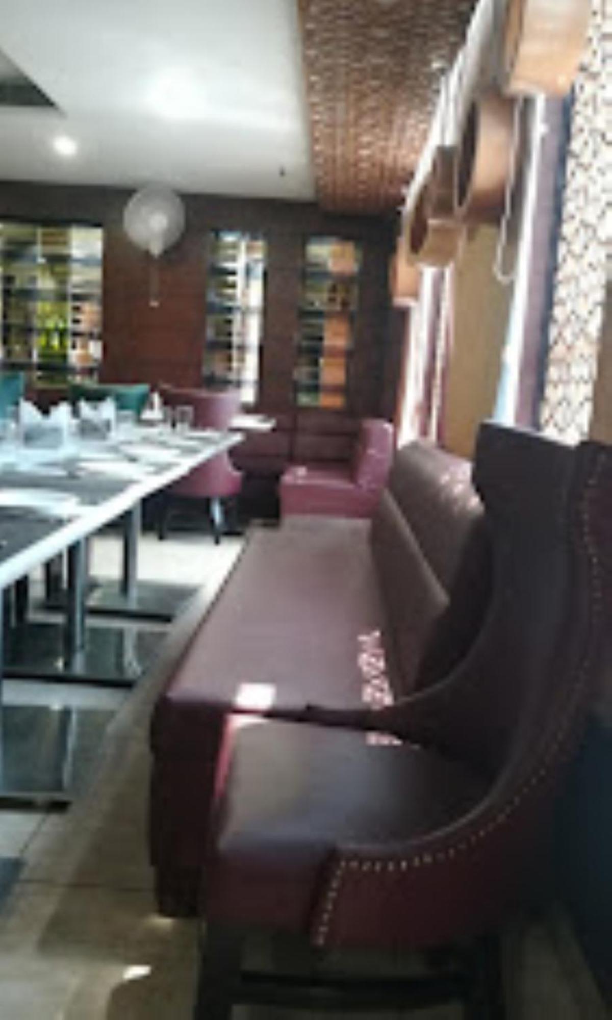 Hotel Royal Palace Hapur Luaran gambar